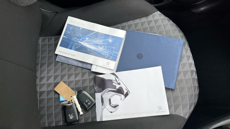 Peugeot 108 1.0 72 Allure 5dr Petrol Hatchback